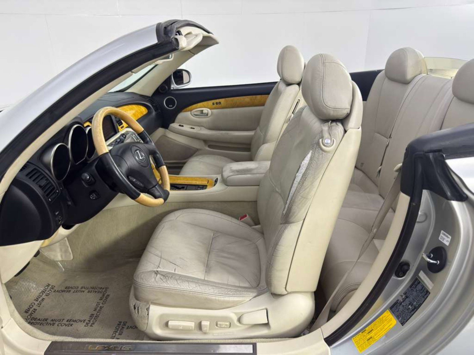 Used 2002 Lexus SC 430 Convertible image 15