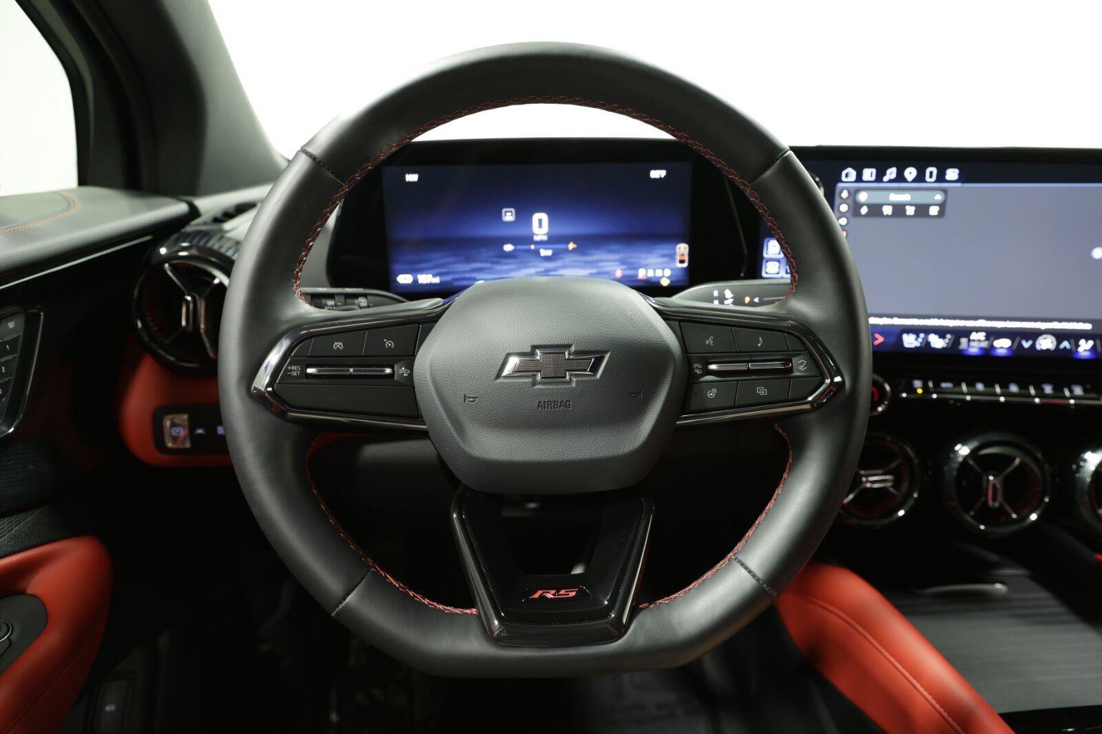 Certified 2025 Chevrolet Blazer EV RS AWD/4WD image 43