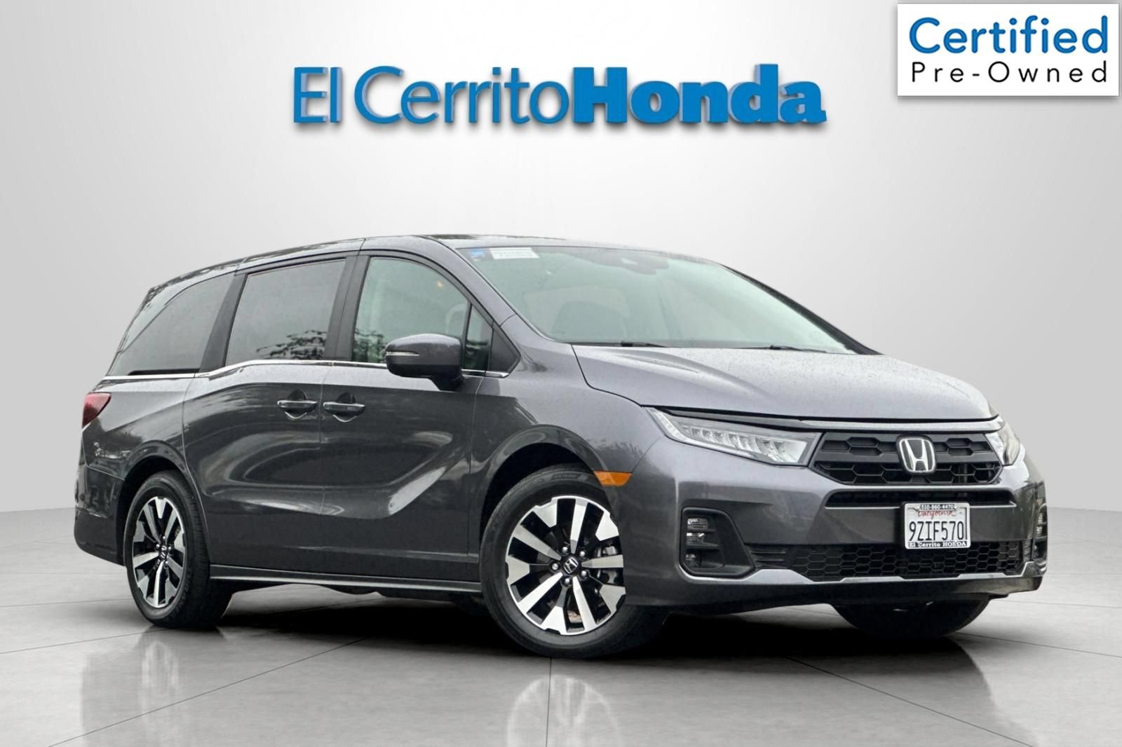 Certified 2026 Honda Odyssey EX-L image 1