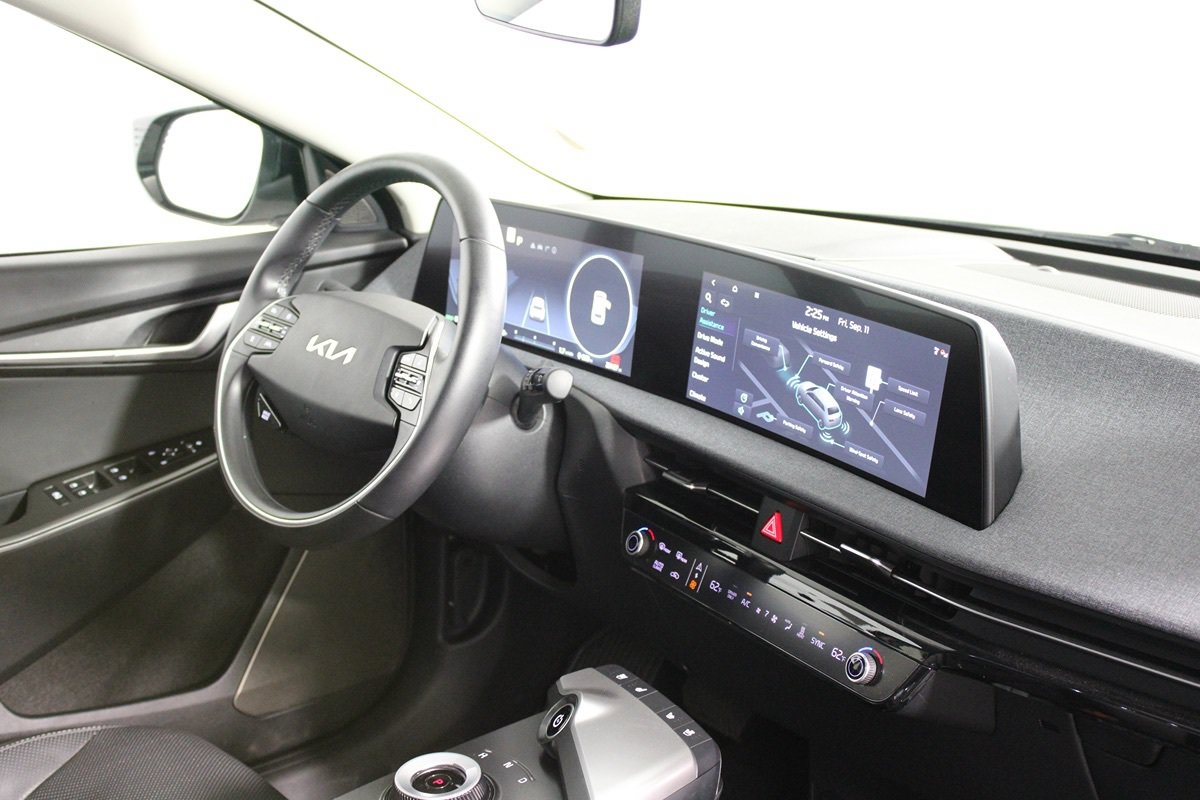 Used 2023 Kia EV6 Wind w/ Wind Technology Package RWD image 9