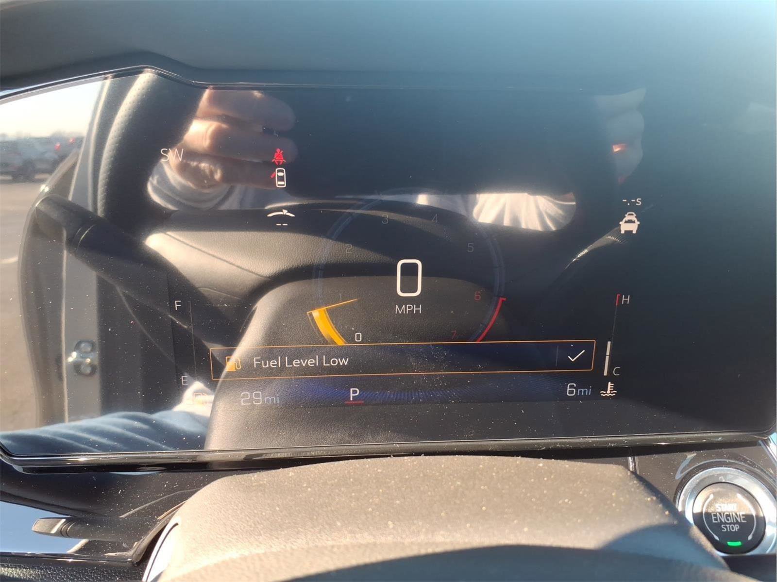 New 2026 Chevrolet Trax RS w/ Sunroof Package image 18