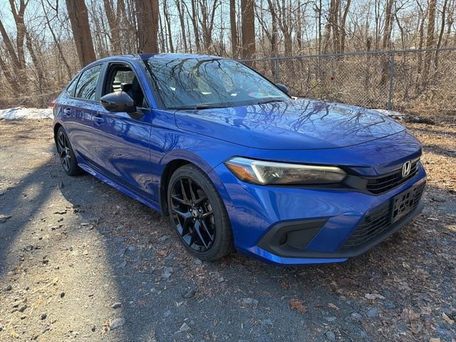 Used 2022 Honda Civic Sport image 2