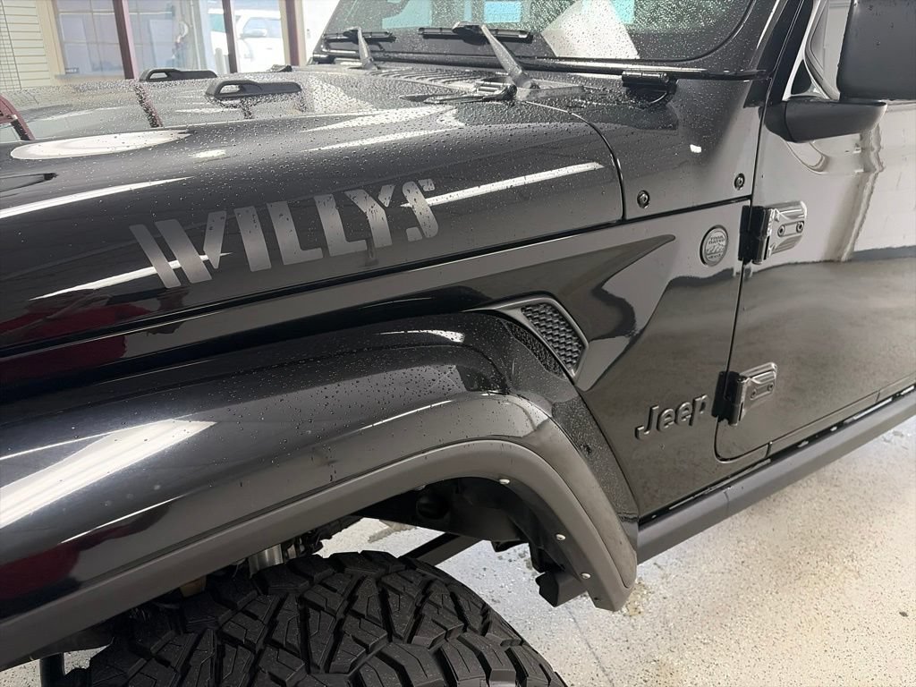 Certified 2023 Jeep Gladiator Mojave AWD/4WD image 15