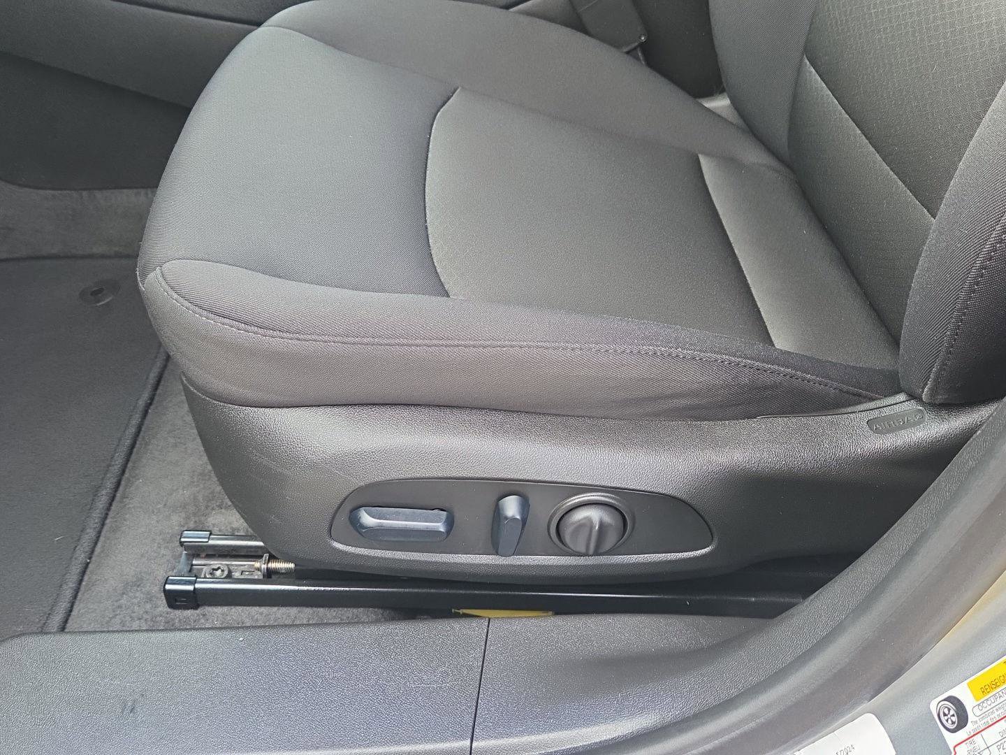 Used 2024 Chevrolet Malibu LT image 15