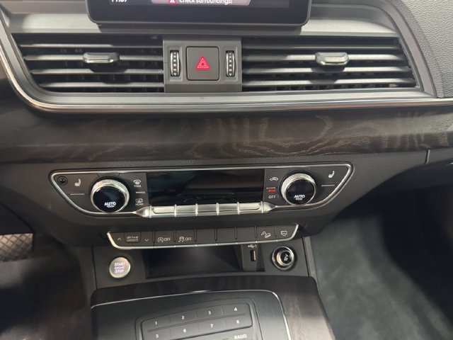 Used 2019 Audi Q5 Premium Plus w/ Convenience Package AWD/4WD image 21