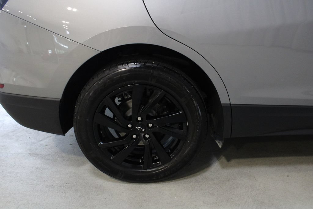 Used 2024 Chevrolet Equinox LS w/ LS Convenience Package FWD image 25