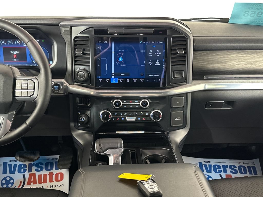 Used 2025 Ford F150 Lariat w/ Equipment Group 502A High AWD/4WD image 29