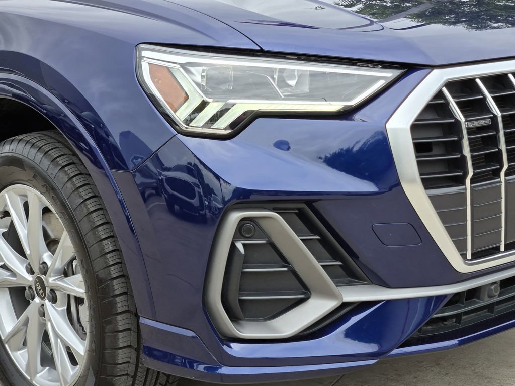 Certified 2024 Audi Q3 2.0T Premium Plus w/ Premium Plus Package AWD/4WD image 12