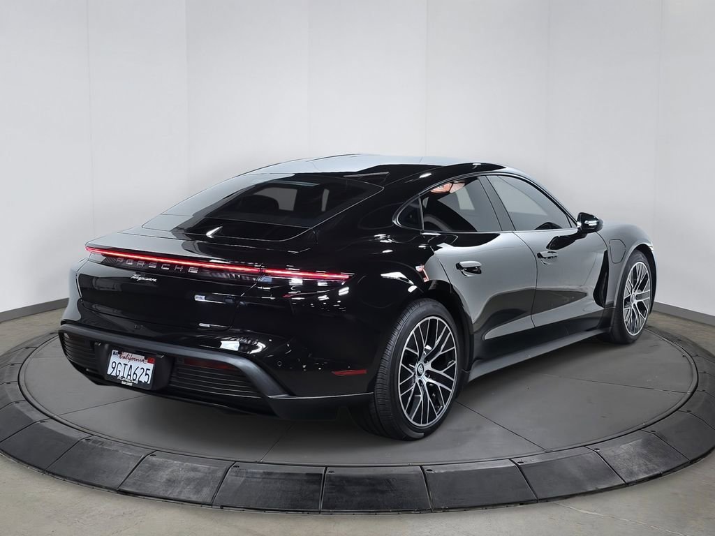 Certified 2023 Porsche Taycan image 7