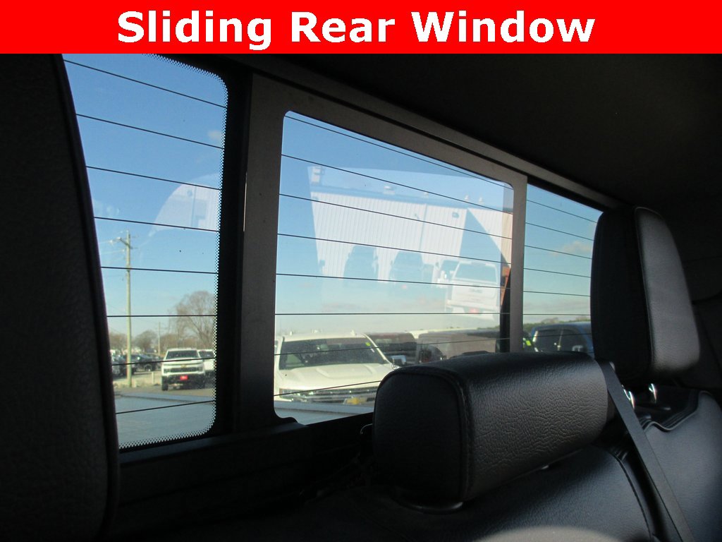 Used 2024 GMC Sierra 3500 Denali w/ Denali Reserve Package image 26