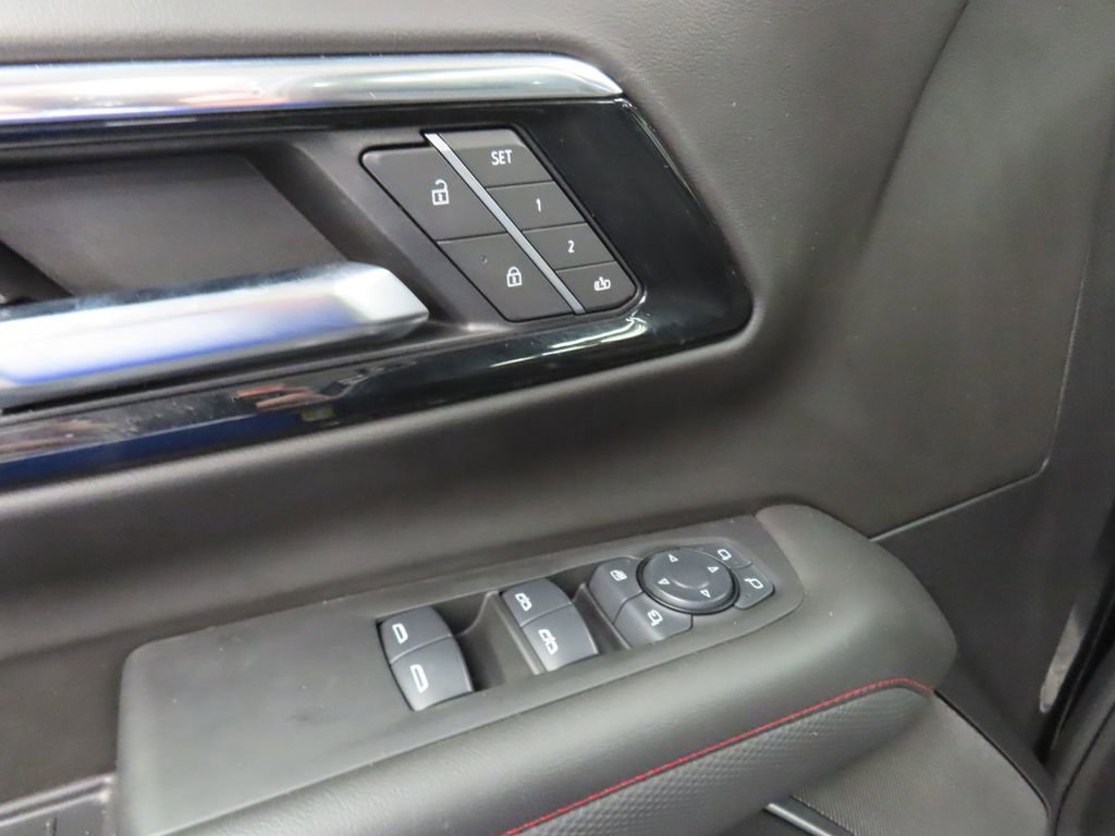 Used 2025 Chevrolet Tahoe RST w/ Comfort Package AWD/4WD image 63