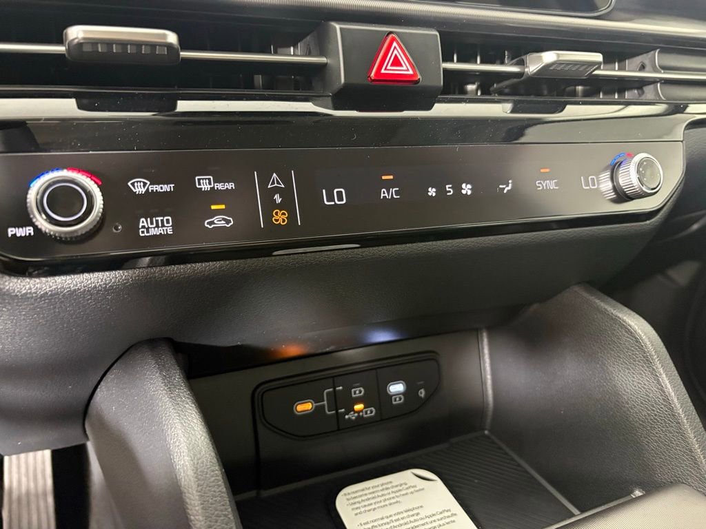 New 2026 Kia Sportage EX FWD image 30