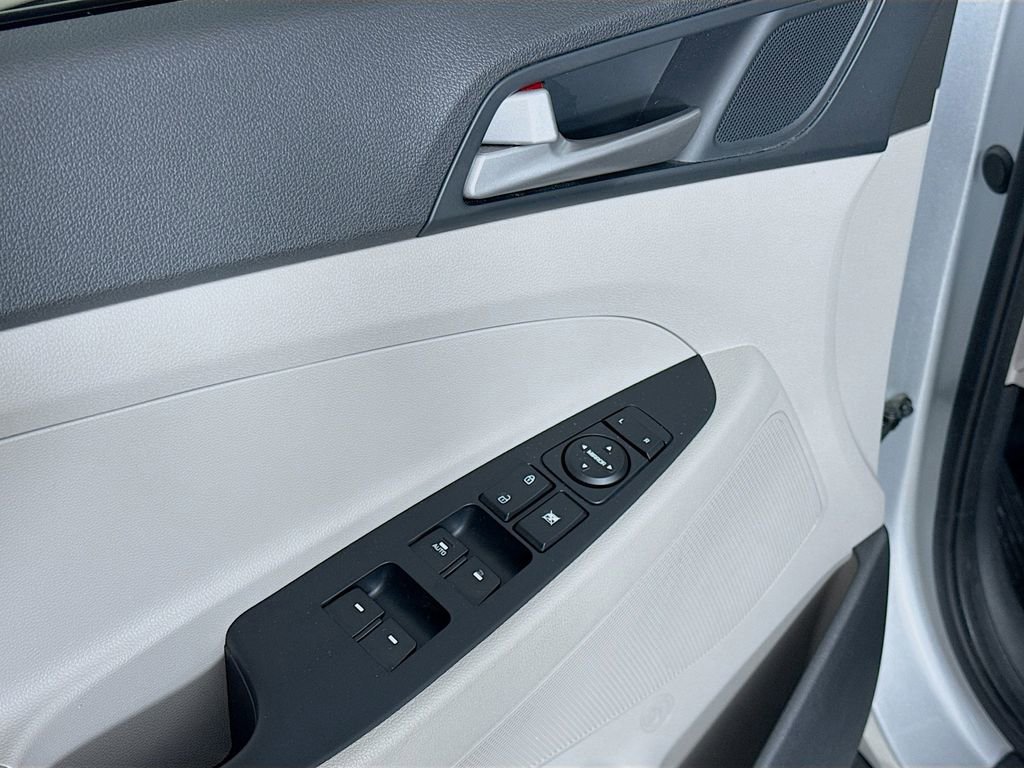 Used 2018 Hyundai Tucson SEL image 21