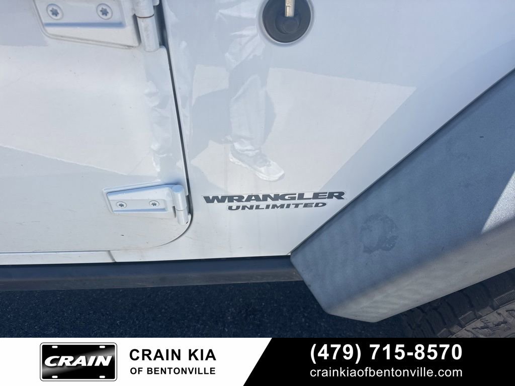 Used 2016 Jeep Wrangler Unlimited Sport image 40