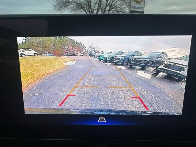 Certified 2025 Chevrolet Trax LT w/ LT Convenience Package image 28