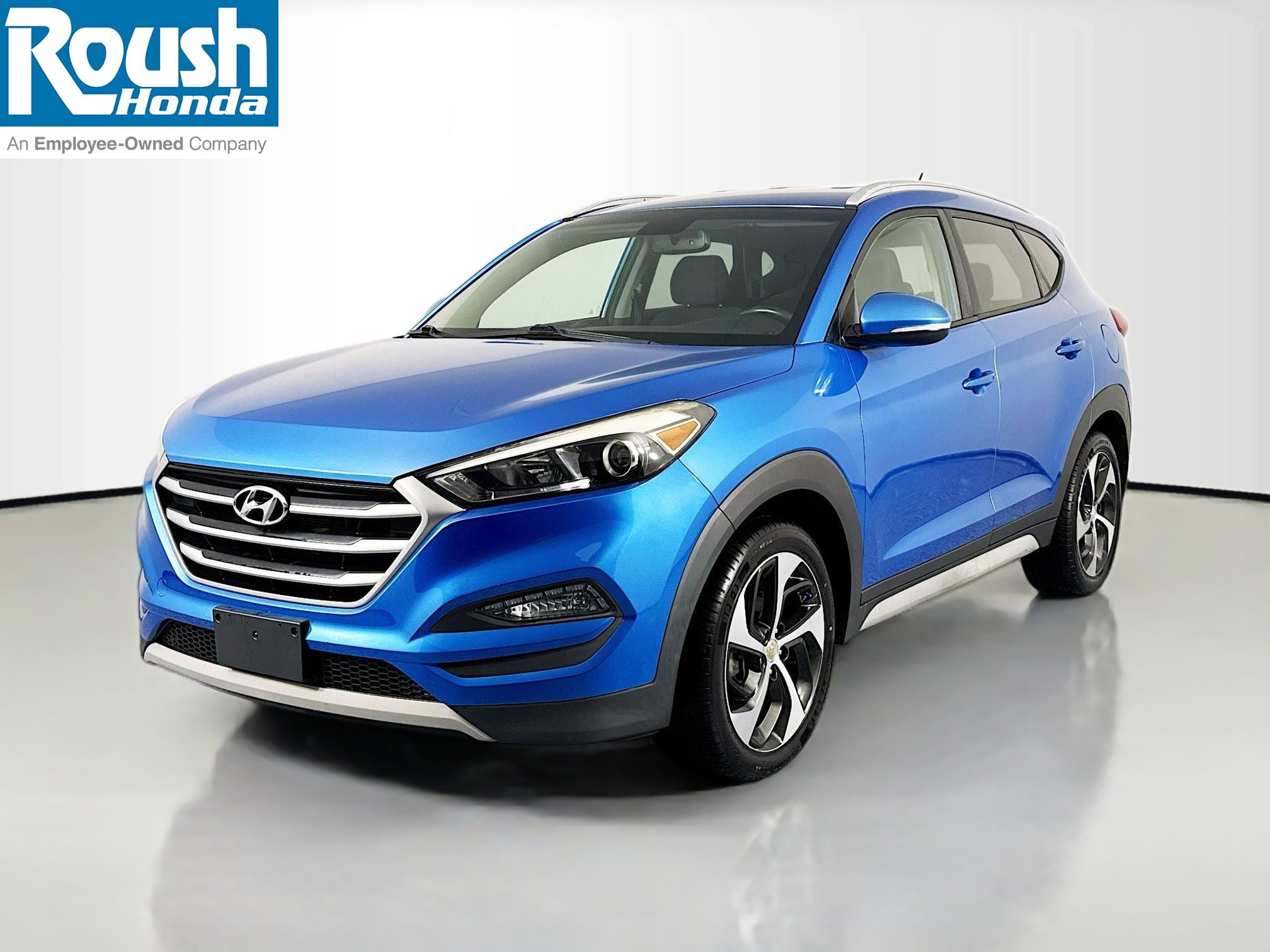 Used 2017 Hyundai Tucson Sport image 1