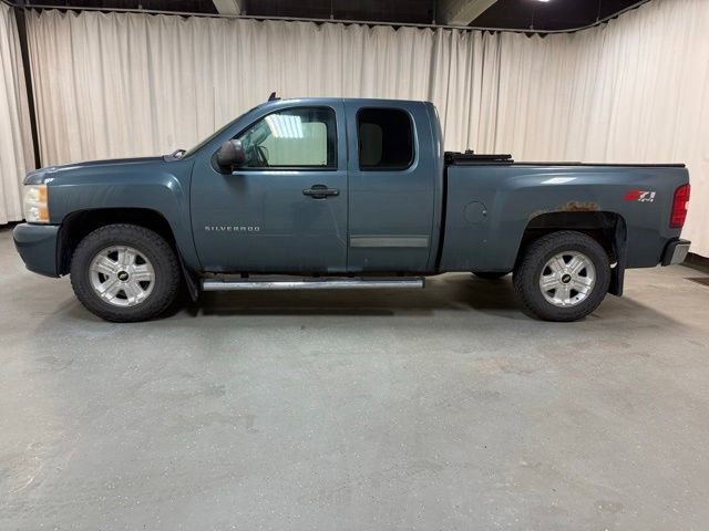 Used 2010 Chevrolet Silverado 1500 LT w/ Power Pack Plus AWD/4WD image 9