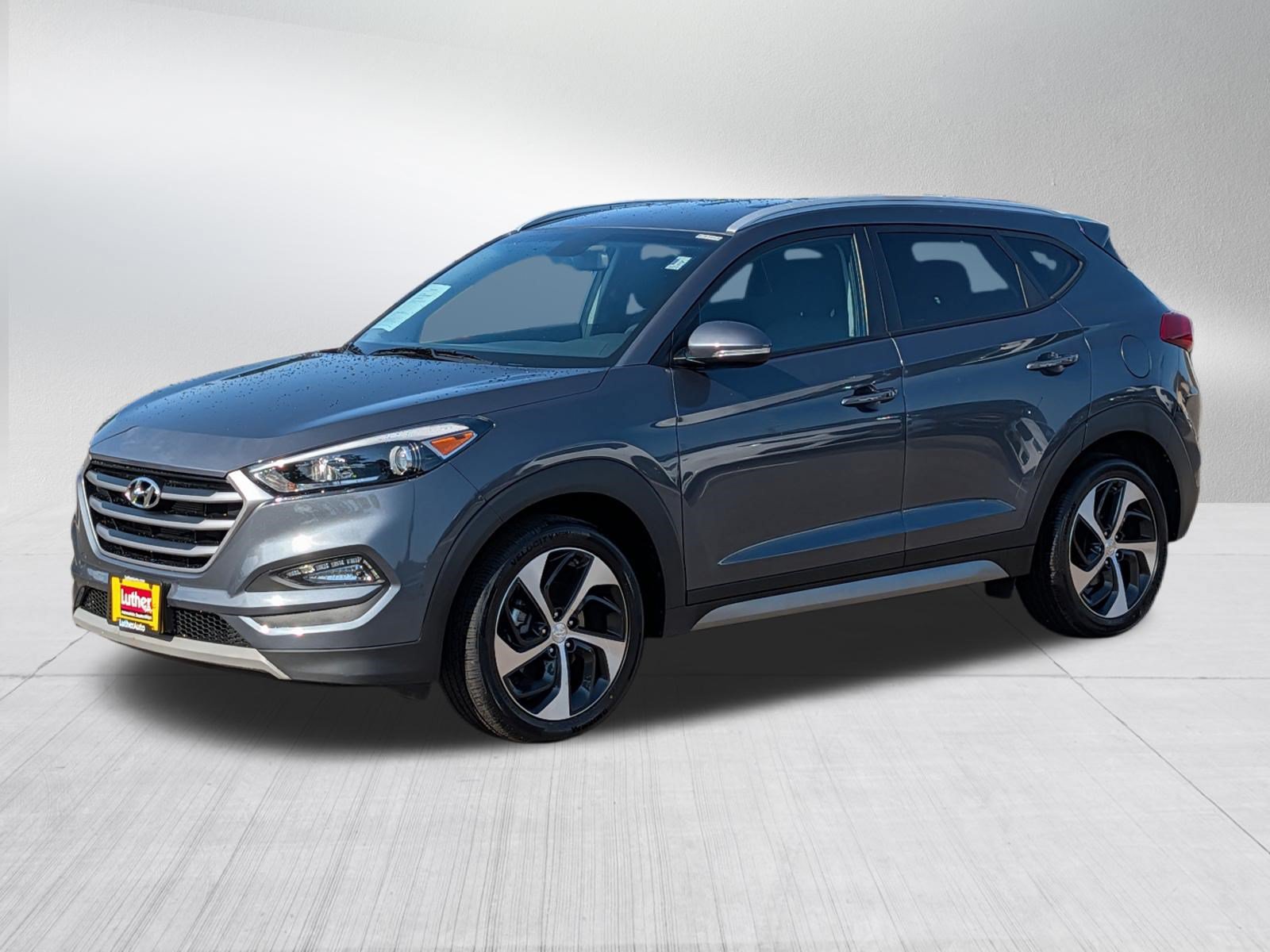Used 2017 Hyundai Tucson Sport w/ Cargo Package AWD/4WD image 3