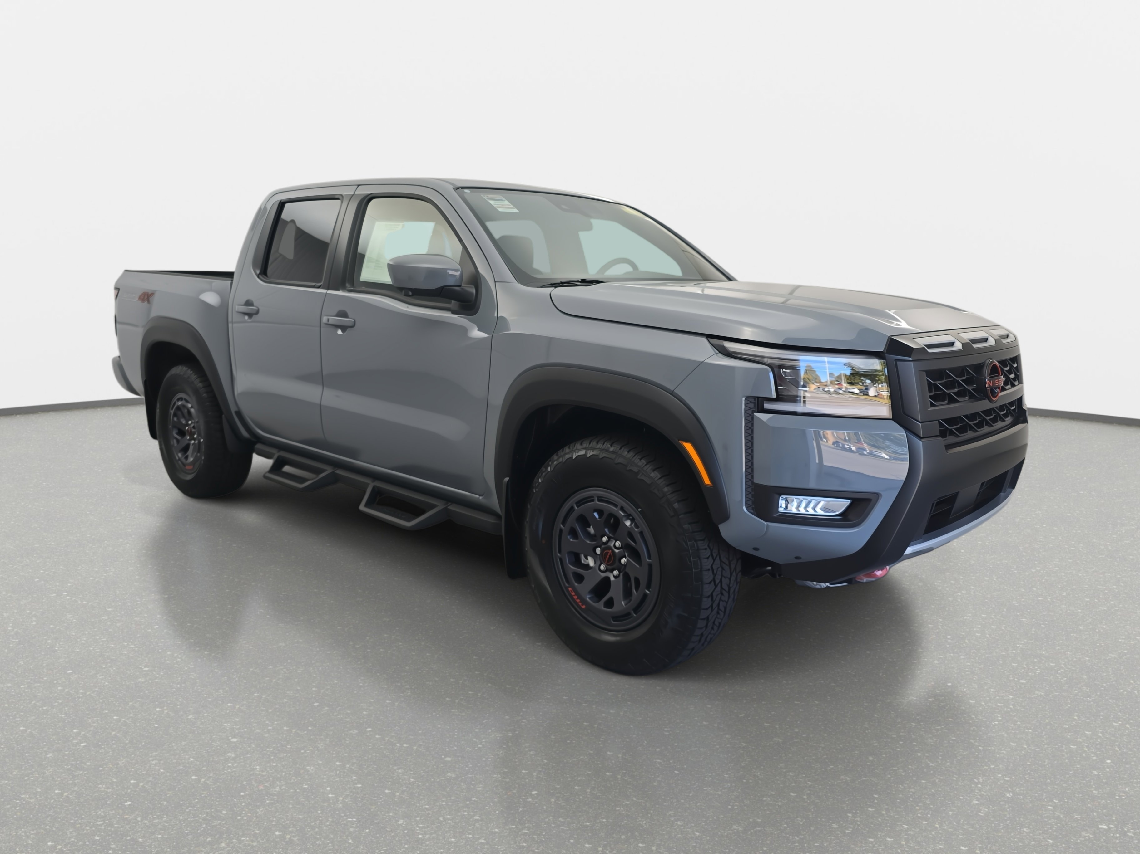 New 2026 Nissan Frontier PRO-4X w/ Pro-4x Convenience Package image 3
