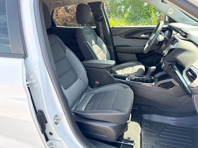 Used 2022 Chevrolet TrailBlazer LT w/ Convenience Package AWD/4WD image 25