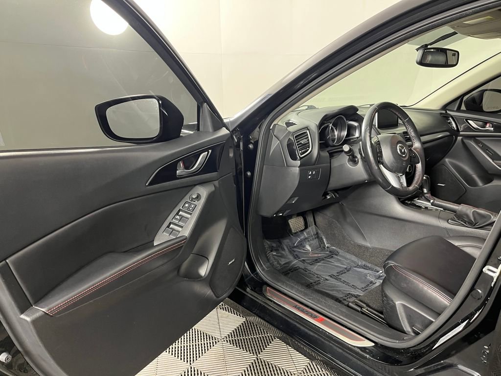 Used 2015 MAZDA MAZDA3 s Touring image 10