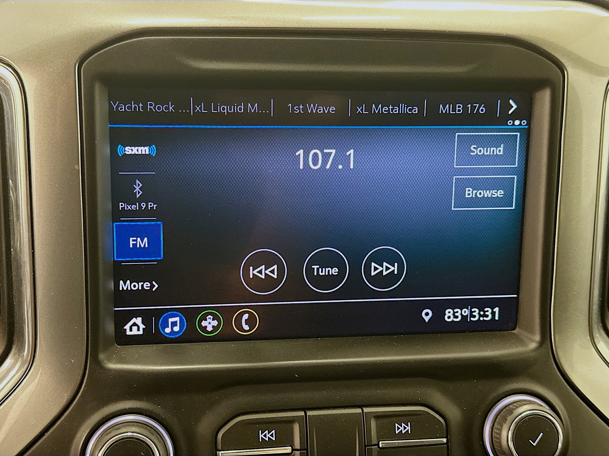 Used 2021 Chevrolet Silverado 1500 LT w/ Diesel Off-Road Package image 21