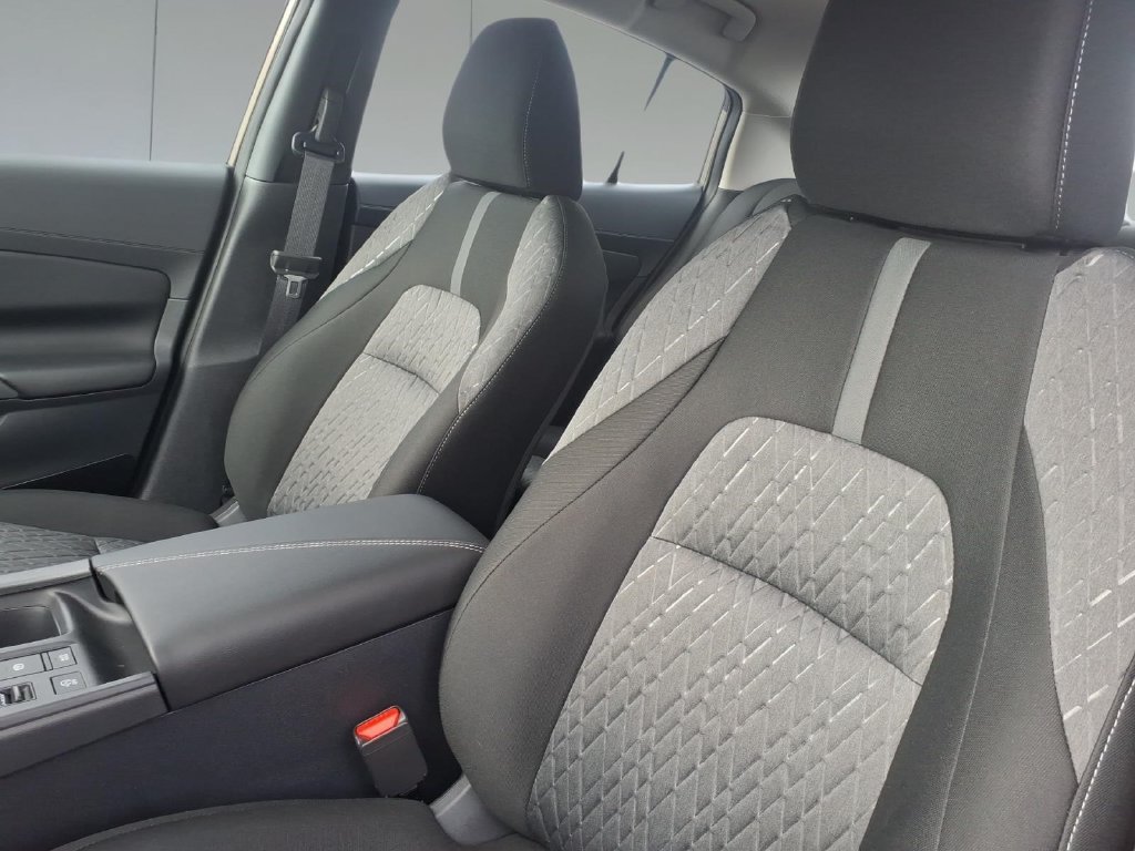 New 2027 Nissan Sentra SV w/ Floor Mat Package FWD image 16