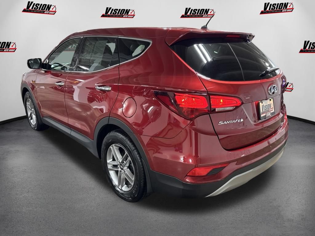 Used 2018 Hyundai Santa Fe Sport w/ Cargo Package AWD/4WD image 7