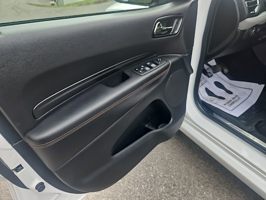 Used 2021 Dodge Durango R/T w/ Blacktop Package image 9