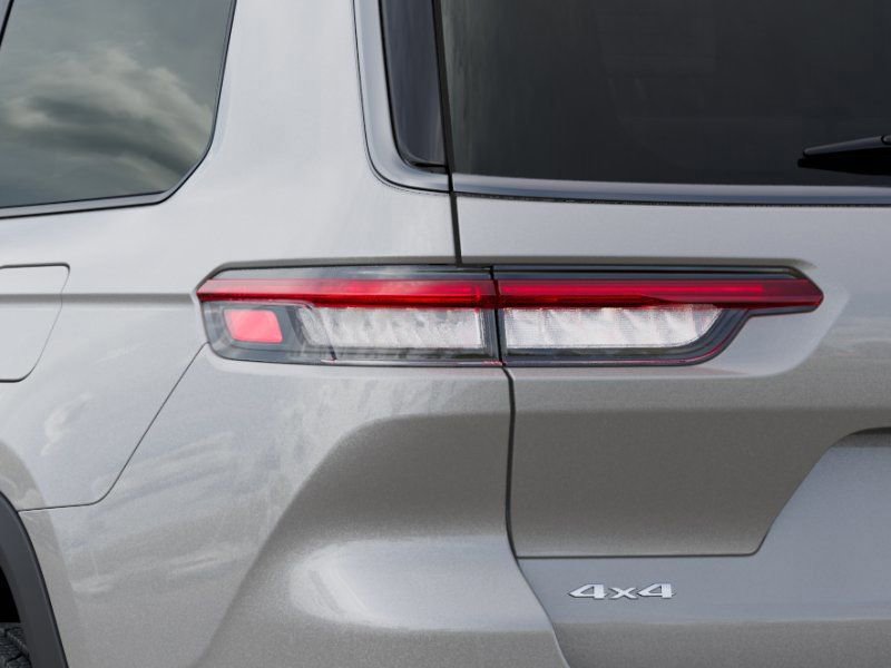 New 2026 Jeep Grand Cherokee L Limited image 9