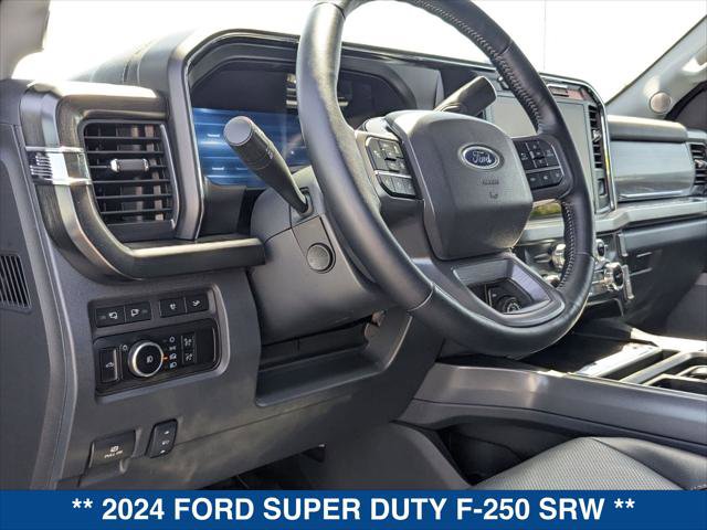 Certified 2024 Ford F250 Lariat w/ Lariat Ultimate Package AWD/4WD image 12