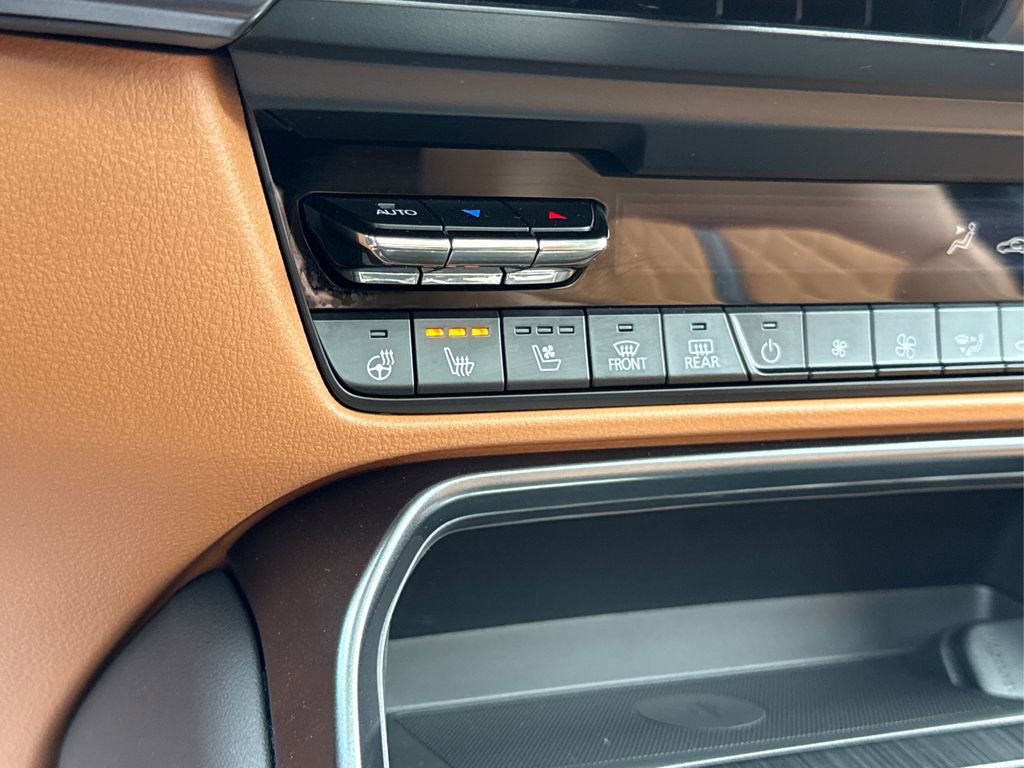 Used 2024 MAZDA CX-90 3.3 Turbo S w/ Premium Plus image 35