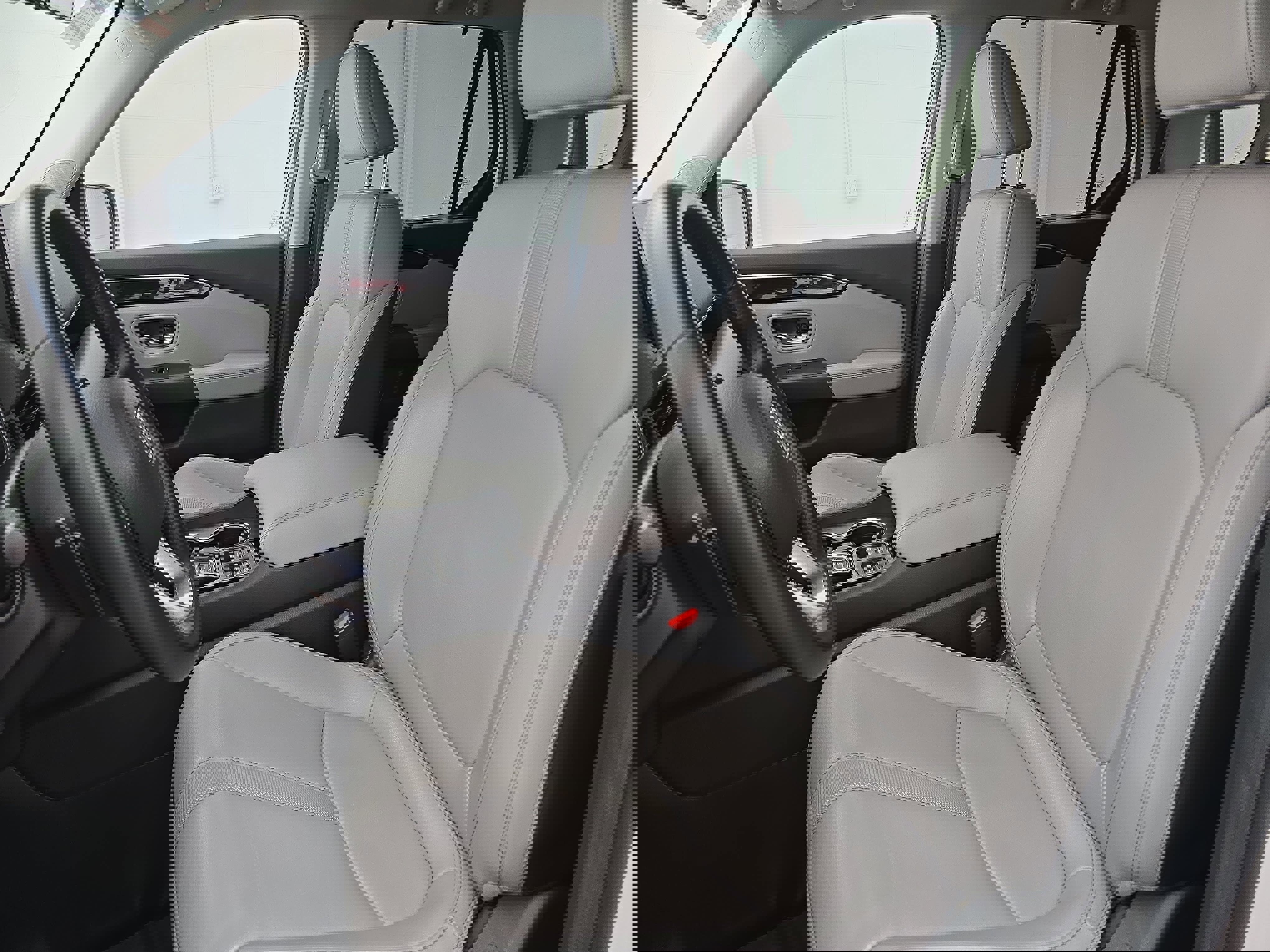 Certified 2024 Honda Pilot Touring image 16