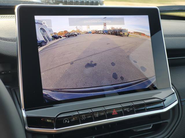 Used 2026 Jeep Compass Limited image 14