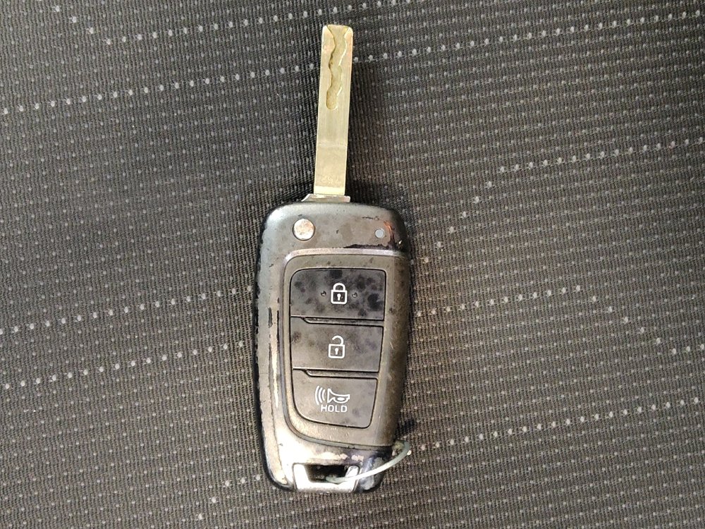 Used 2021 Hyundai Venue SE FWD image 32