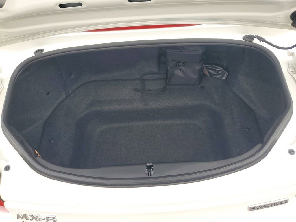 Used 2023 MAZDA MX-5 Miata Grand Touring image 19