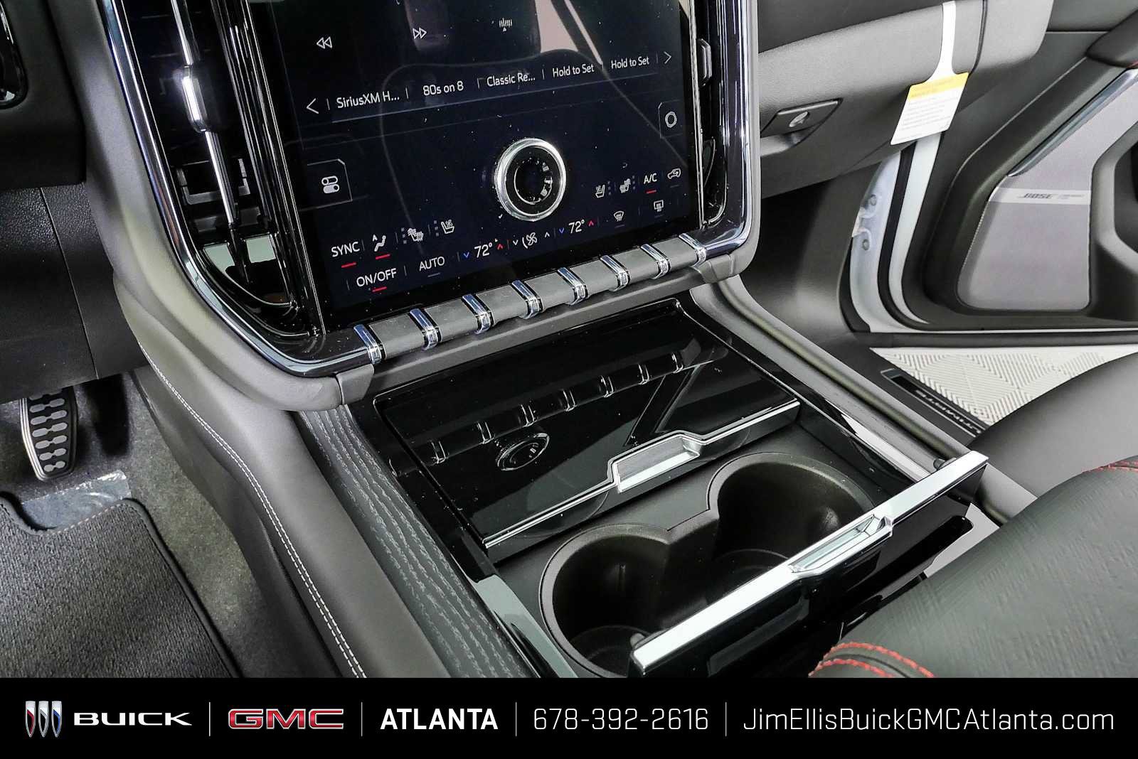 New 2026 GMC Yukon XL AT4 Ultimate AWD/4WD image 19