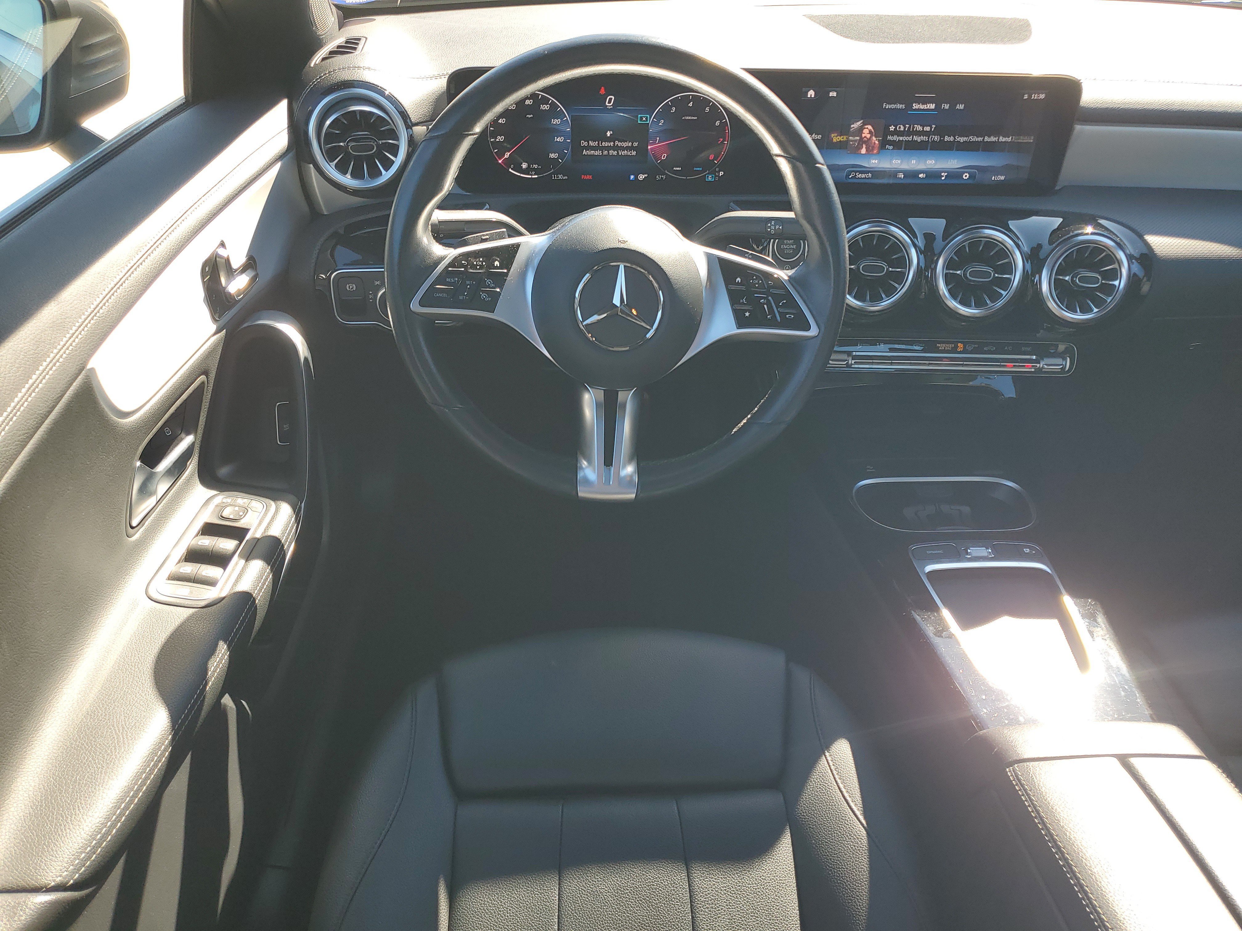Used 2025 Mercedes-Benz CLA 250 image 31