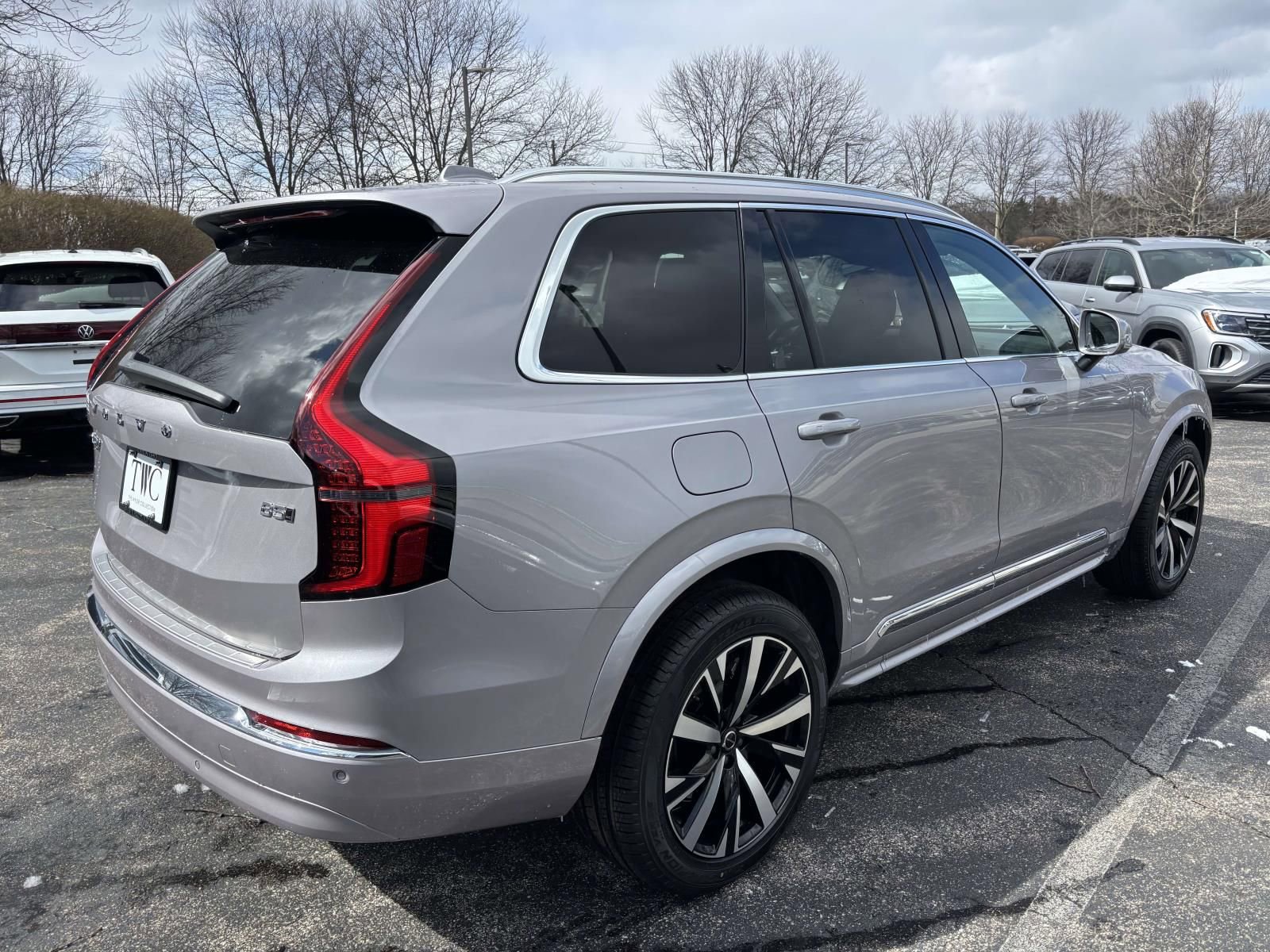 New 2026 Volvo XC90 B5 Core w/ Protection Package Premier AWD/4WD image 5