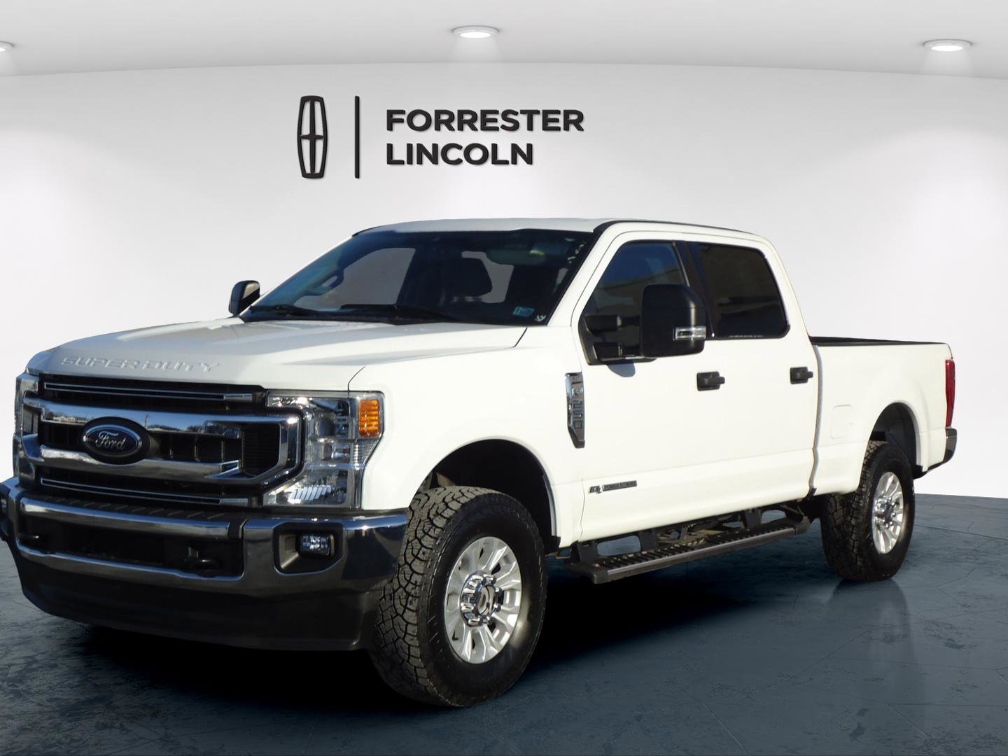 Used 2022 Ford F250 XLT w/ XLT Value Package image 7