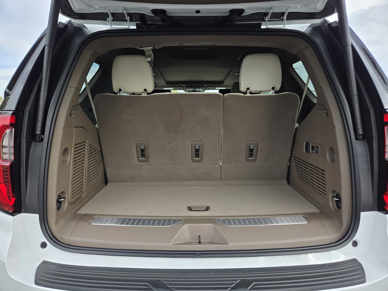 New 2026 GMC Yukon Denali w/ Denali Reserve Package image 27