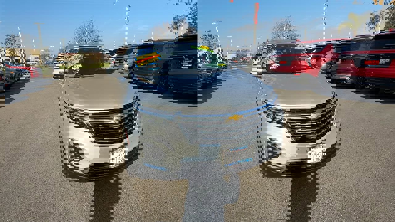Used 2022 Chevrolet Equinox Premier image 1