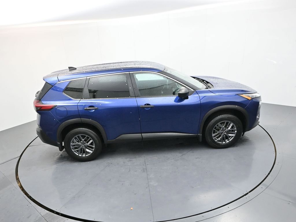 Used 2023 Nissan Rogue S image 25