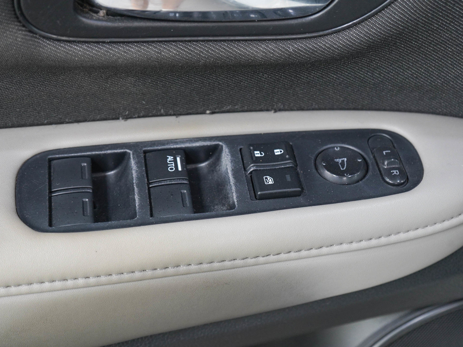 Used 2020 Honda HR-V LX image 20