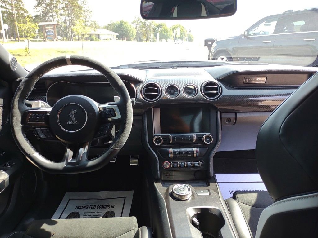 Used 2020 Ford Mustang Shelby GT500 w/ Carbon Fiber Track Pack image 12