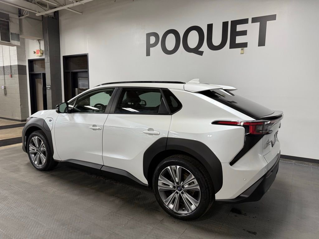 Used 2023 Subaru Solterra AWD image 6