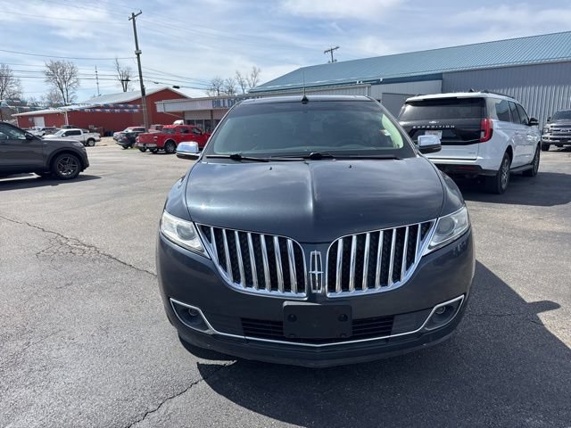 Used 2013 Lincoln MKX AWD image 3