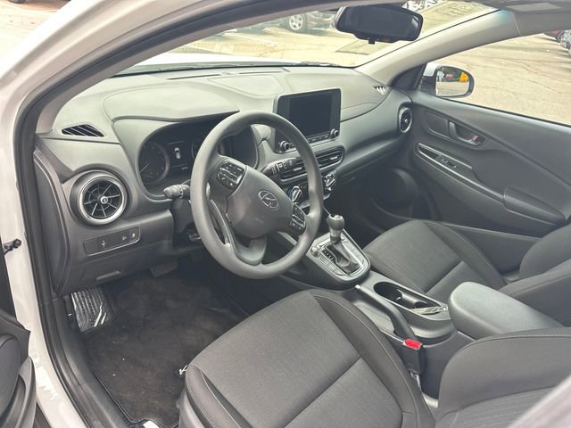 Used 2023 Hyundai Kona SEL w/ Cargo Package FWD image 11