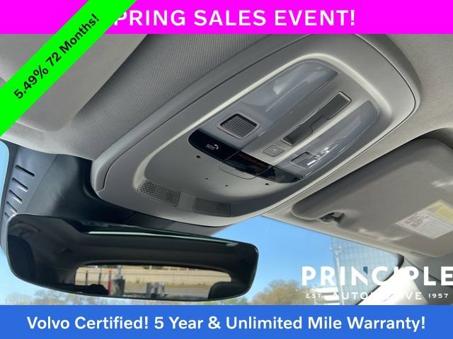 Certified 2025 Volvo XC60 B5 Core image 25