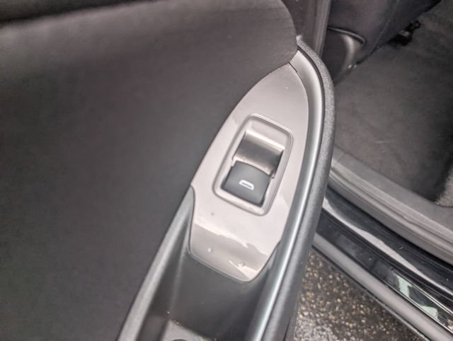 Used 2025 Chevrolet Malibu LT FWD image 14